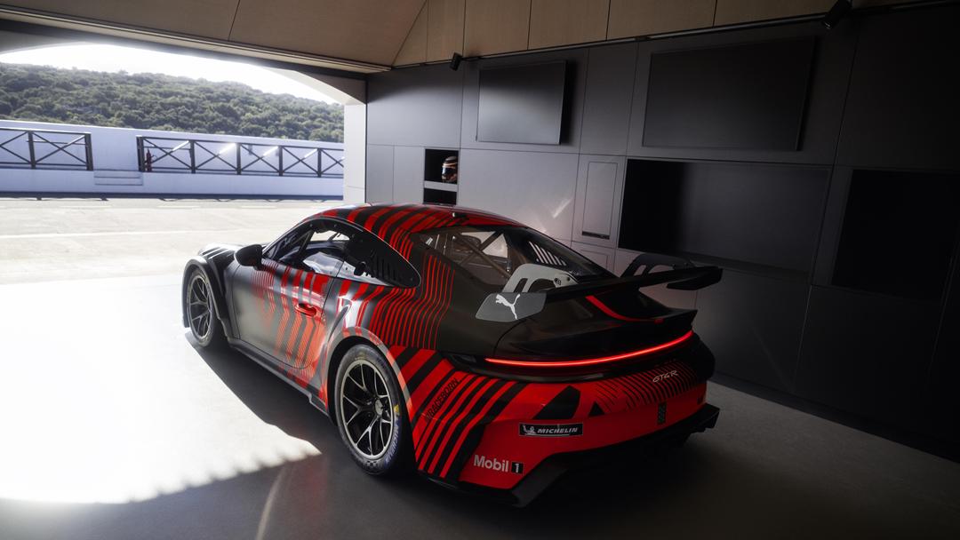Porsche Brings The 911 To Gt4 Racing, Redefining A Key Step In The Customer Motorsport Ladder