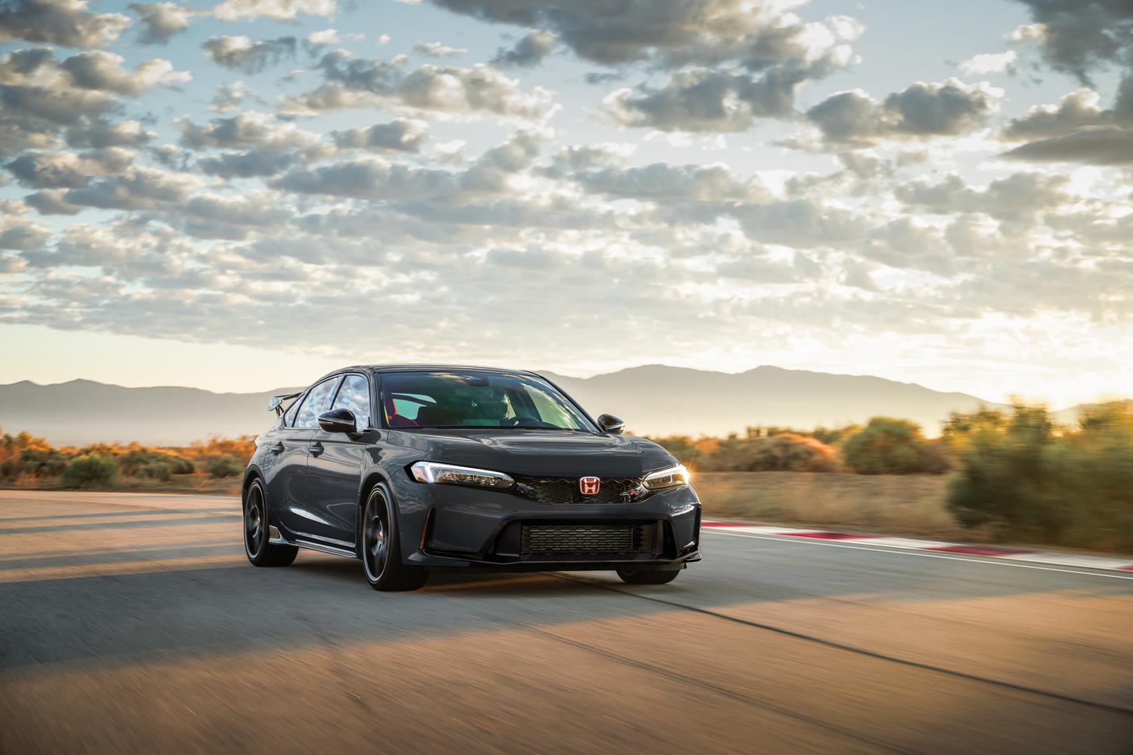 Honda Updates Civic Type R And Keeps The Manual